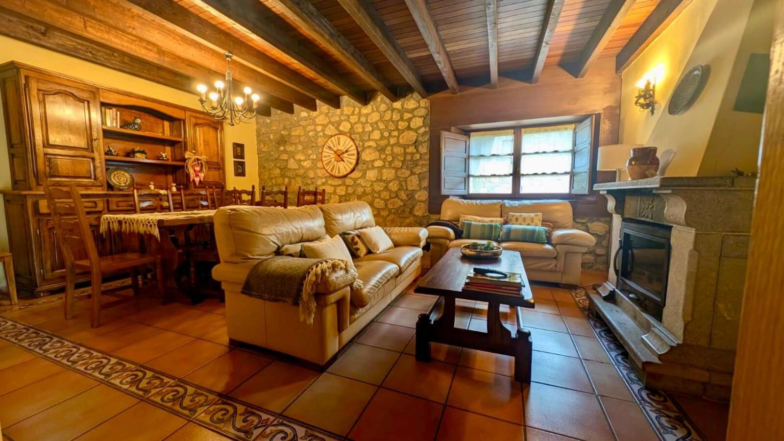El Pedroso De Llanes Villa Villahormes ภายนอก รูปภาพ